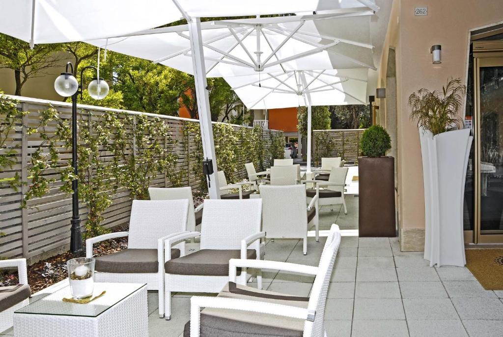 Olimpia & Hotel